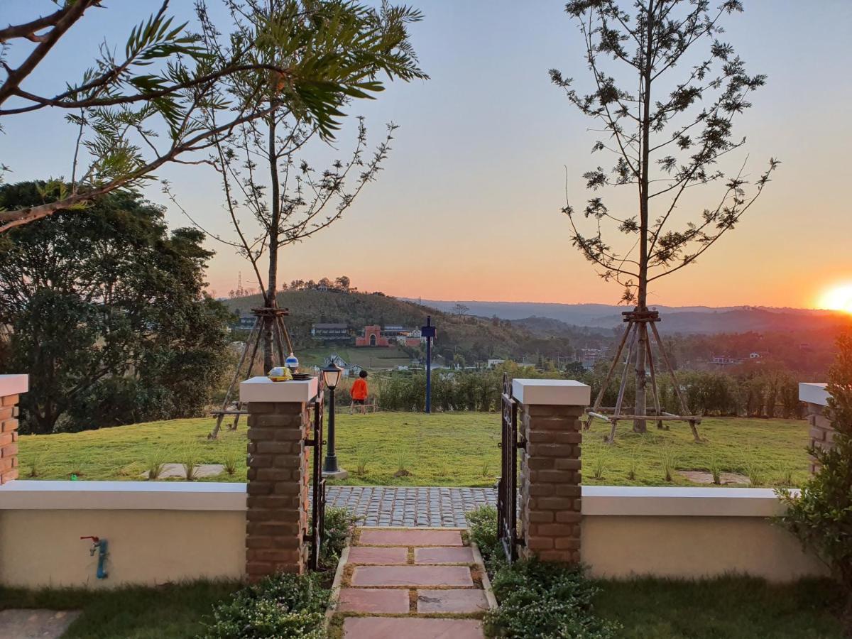 The Castell Condo By Nutthiwan Room 912 And 921 Khao Kho Esterno foto
