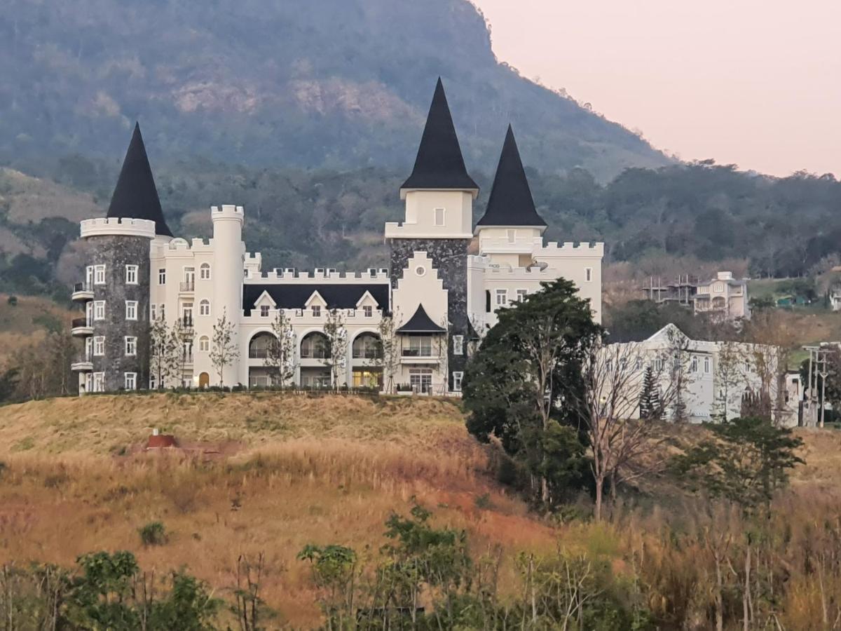 The Castell Condo By Nutthiwan Room 912 And 921 Khao Kho Esterno foto